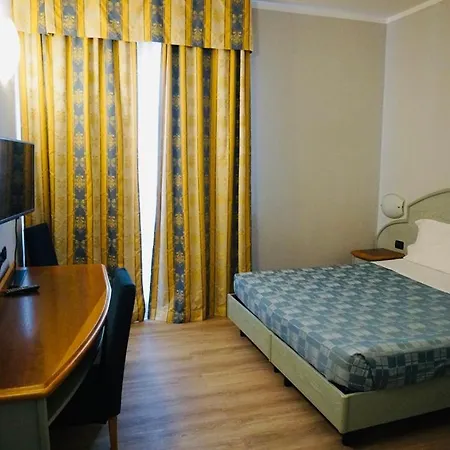 Europa Milano Hotel 3*