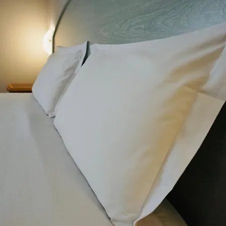 Europa Milano 3*