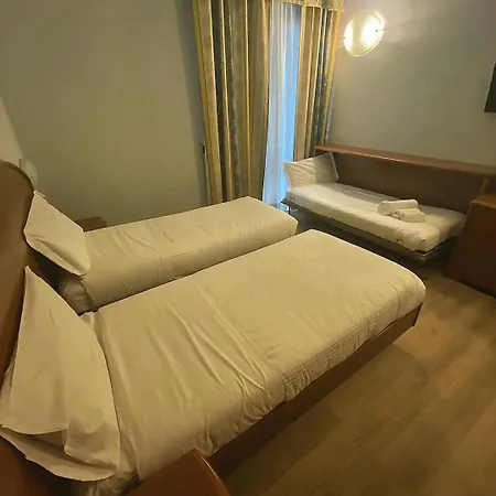 Ξενοδοχείο Europa Milano 3*